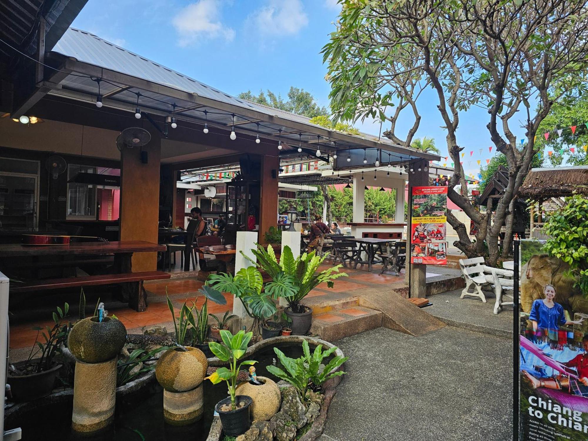 Hostel Red Brick Chiang Mai Exterior foto