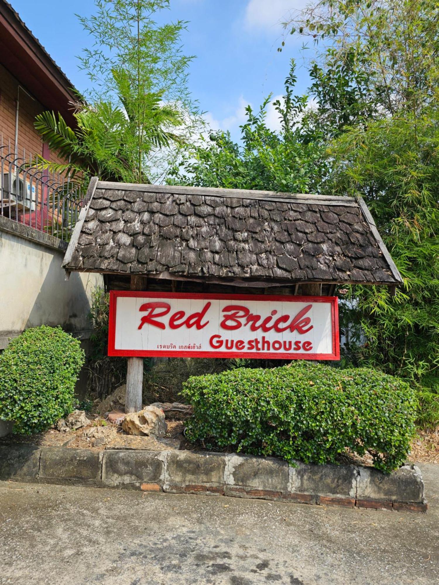 Hostel Red Brick Chiang Mai Exterior foto